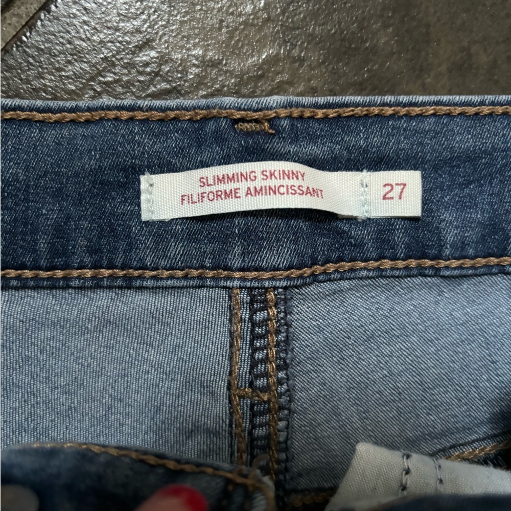Levi’s slimming skinny - Picture 2 of 4